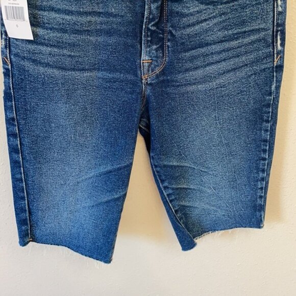 GOOD AMERICAN The Bermuda Women’s Denim Shorts - Picture 3 of 8